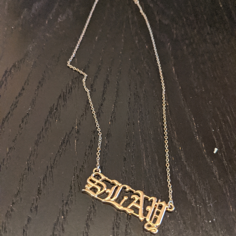Forever 21 Gold Script "Slay" Necklace - Picture 3 of 7